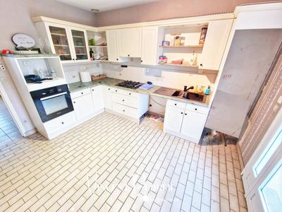 Maison - 89 m² - 5 pièces