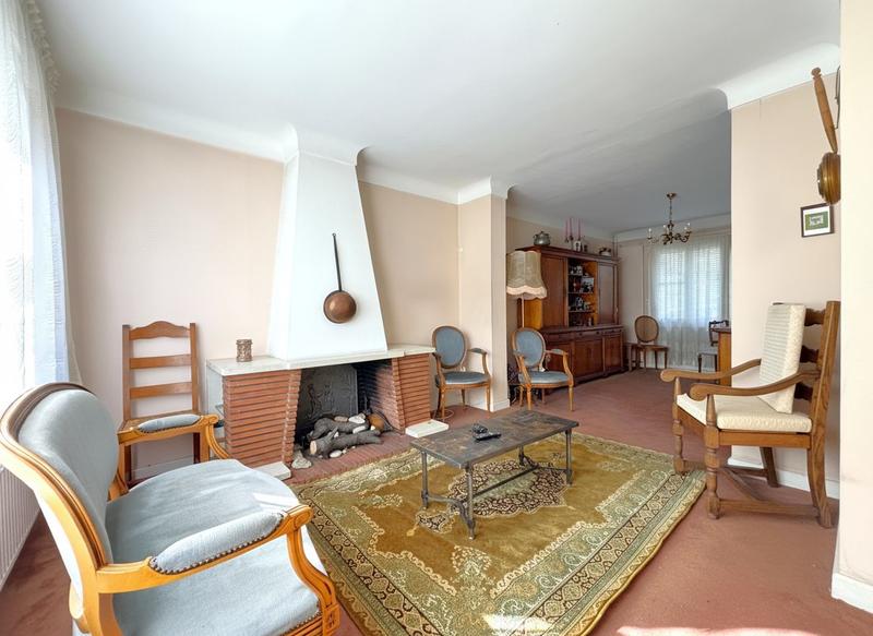 Maison - 90 m² - 4 pièces