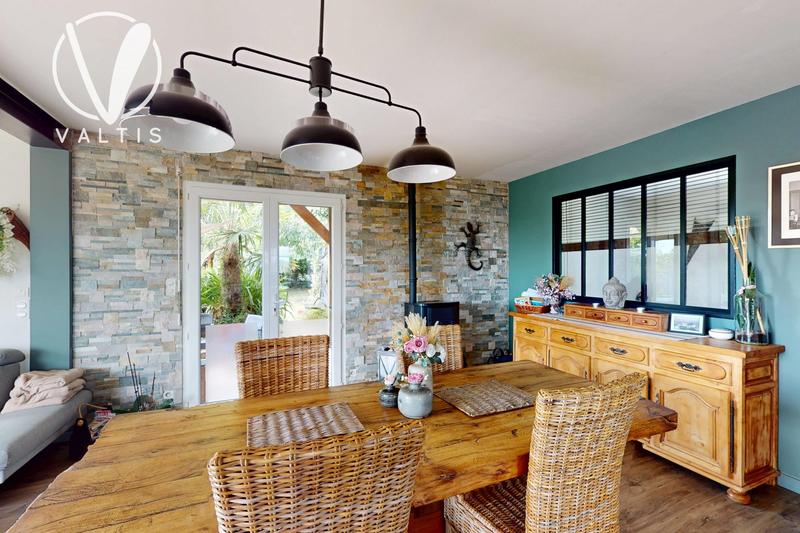 Maison - 105 m² - 5 pièces