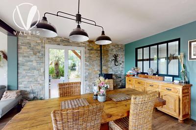 Maison - 105 m² - 5 pièces