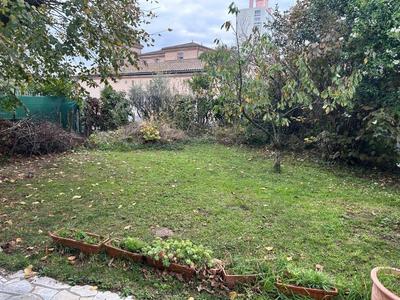 Villa - 93 m² - 5 pièces