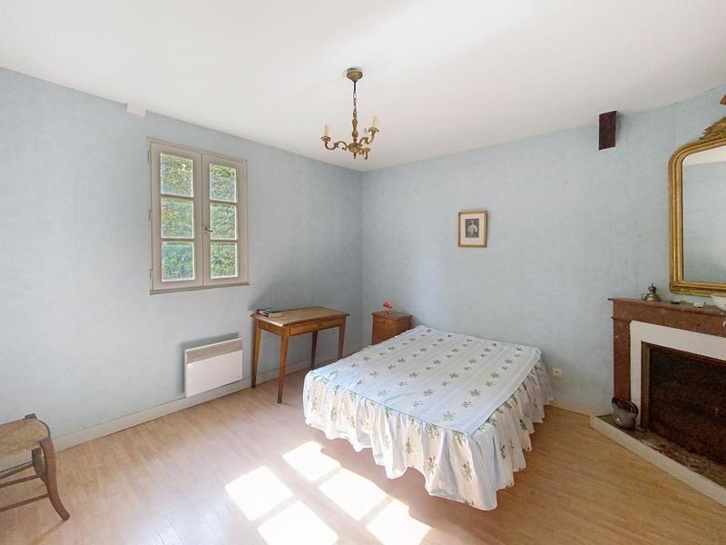 Maison - 206 m² - 8 pièces