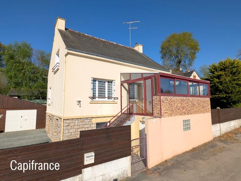 Maison - 92 m² - 6 pièces