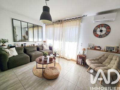 Appartement - 80 m² - 4 pièces