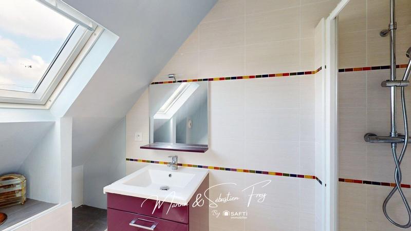 Maison - 115 m² - 6 pièces