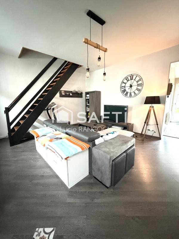 Maison - 95 m² - 4 pièces