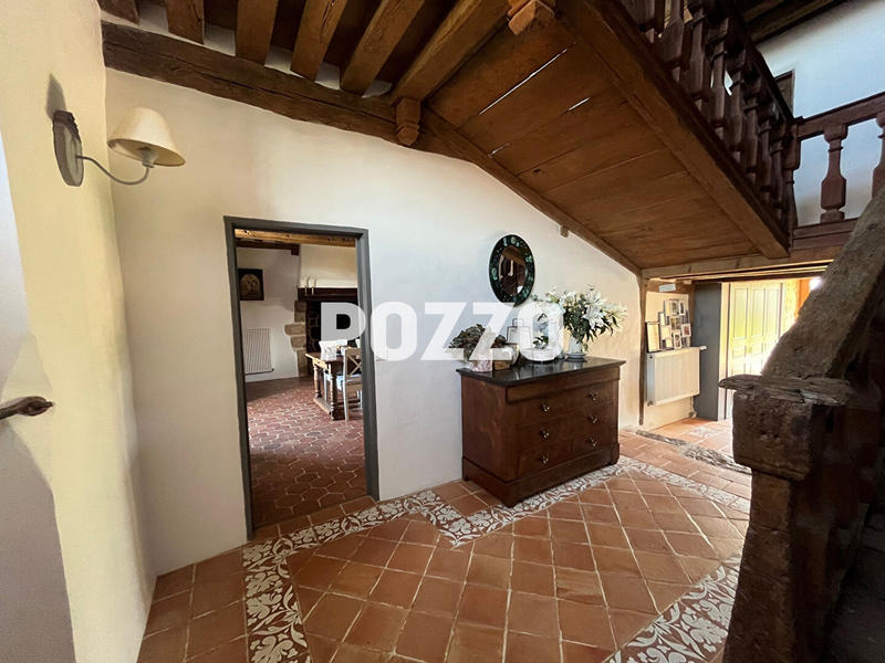 Maison - 200 m² - 6 pièces