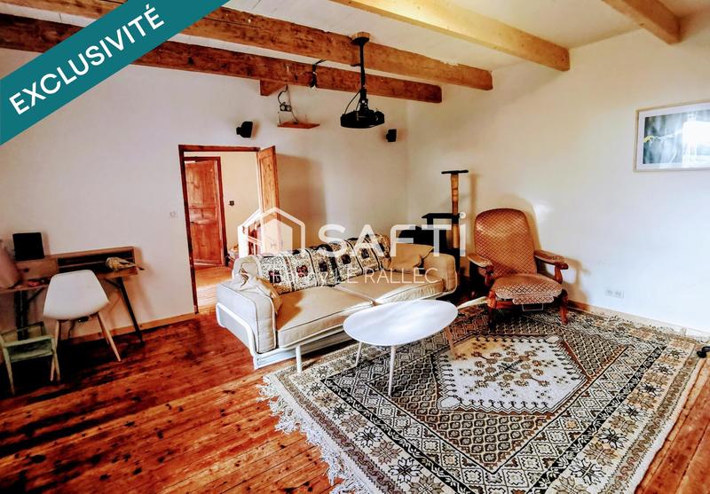 Maison - 180 m² - 8 pièces