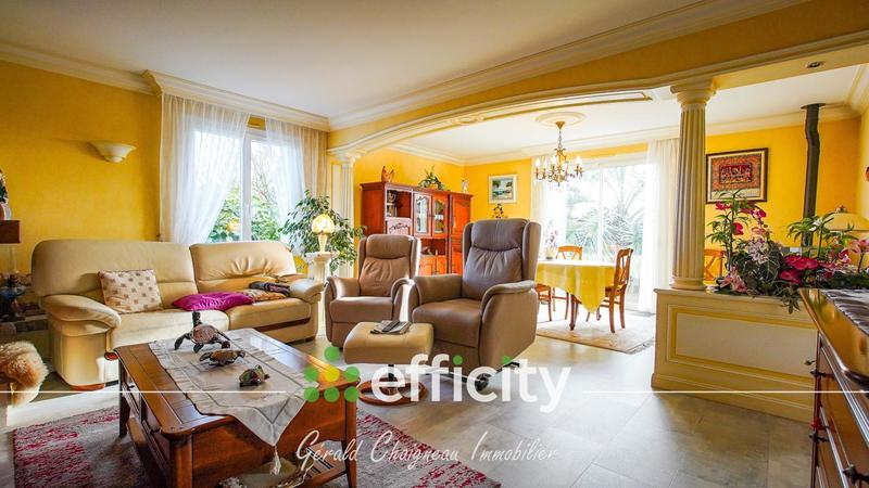 Maison - 175 m² - 6 pièces