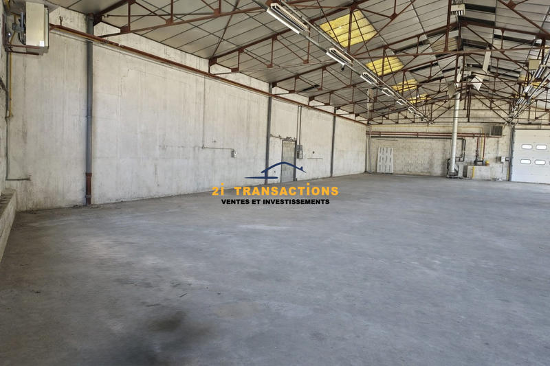 Local d'activités - 575 m²