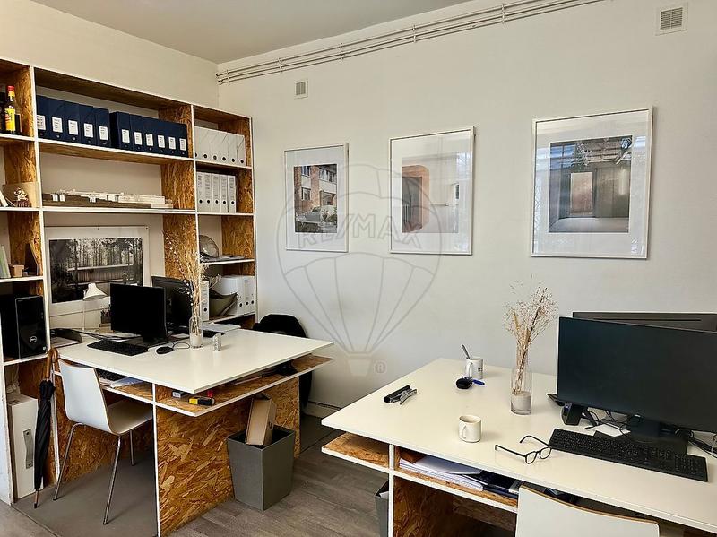 Bureau - 53 m² - 2 pièces