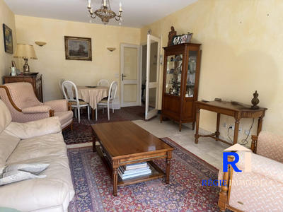 Appartement - 84 m² - 3 pièces