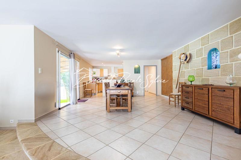 Maison - 178 m² - 7 pièces