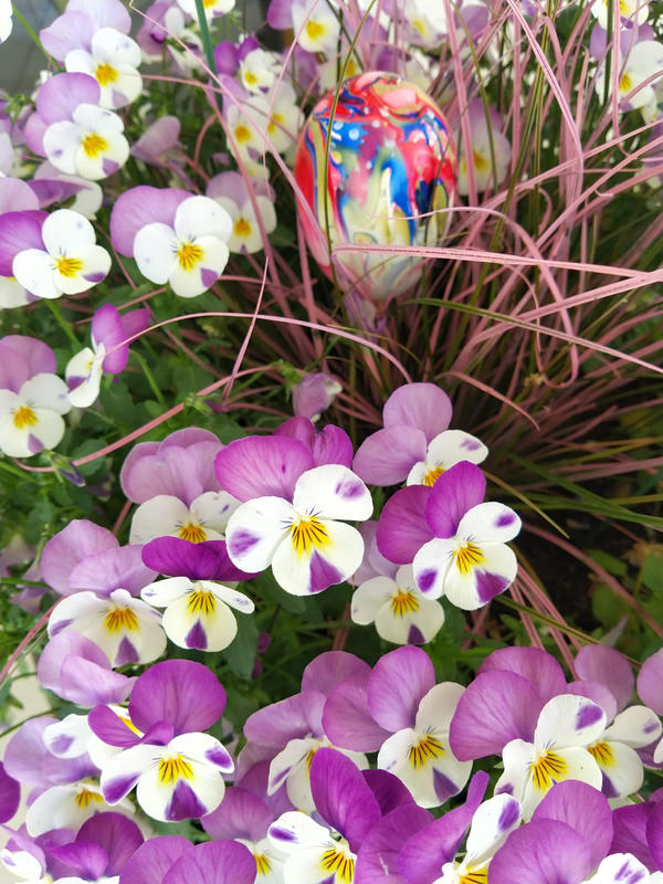 Atelier Enfant : Œufs de Pâques aux tourbillons de couleurs (à partir de 8 ans)