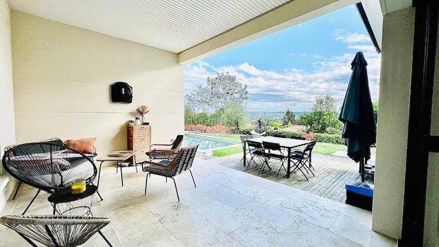 Maison - 146 m² - 7 pièces