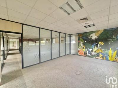 Local commercial - 941 m²