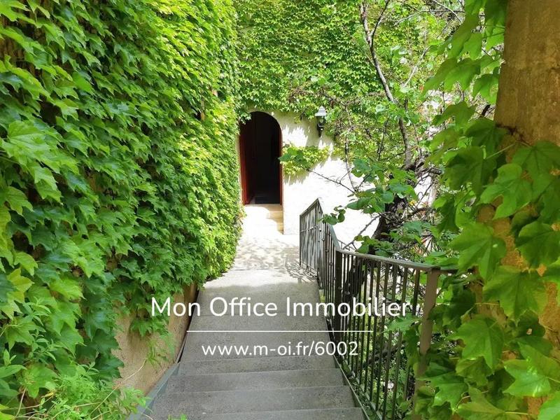 Maison de maîtres - 350 m² - 9 pièces