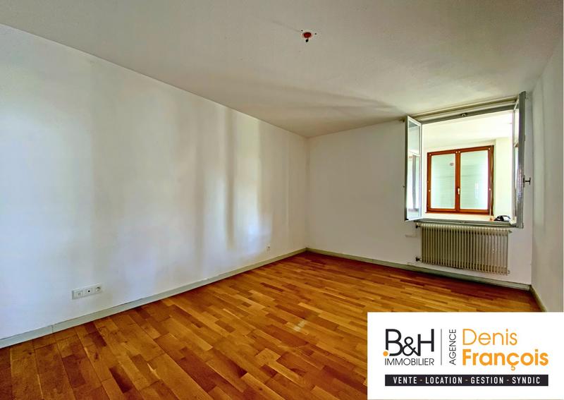 Maison - 164 m² - 7 pièces