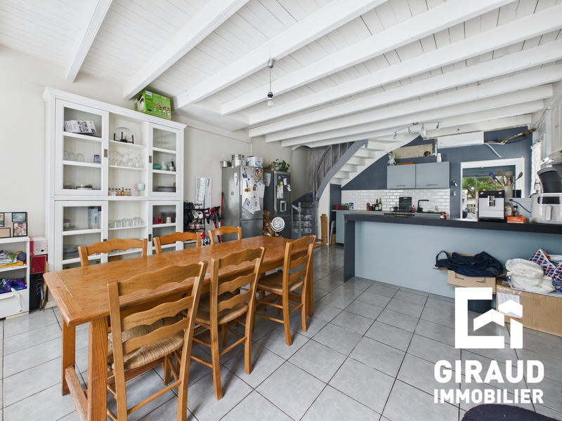 Maison ancienne - 93 m² - 4 pièces