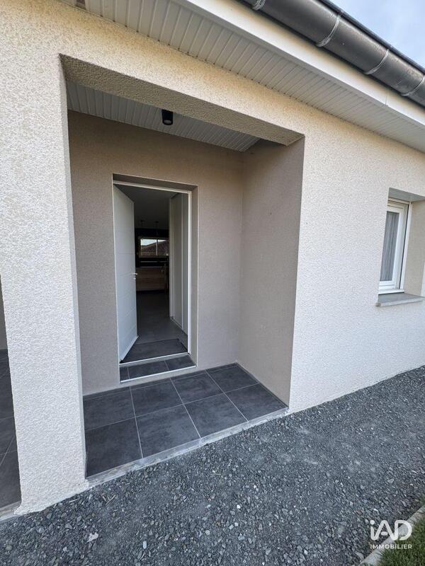 Maison - 122 m² - 5 pièces