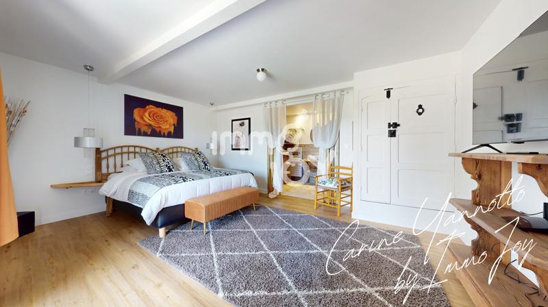 Propriété - 600 m² - 14 pièces