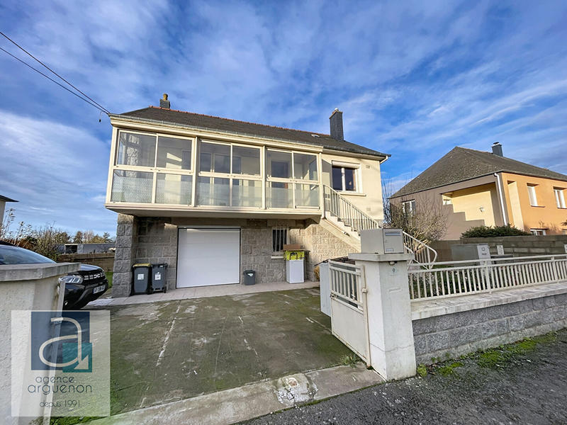 Maison - 100 m² - 5 pièces