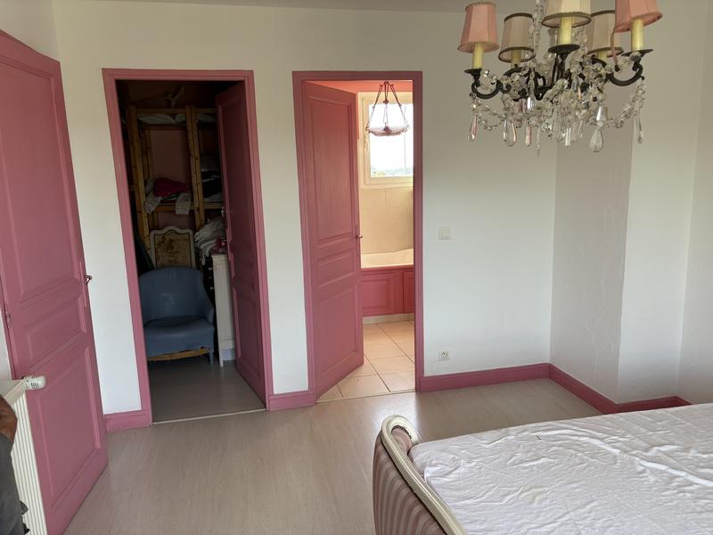 Maison - 105 m² - 4 pièces