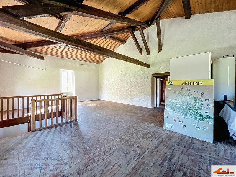 Château - 840 m² - 20 pièces