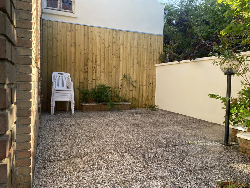 Maison - 160 m² - 9 pièces