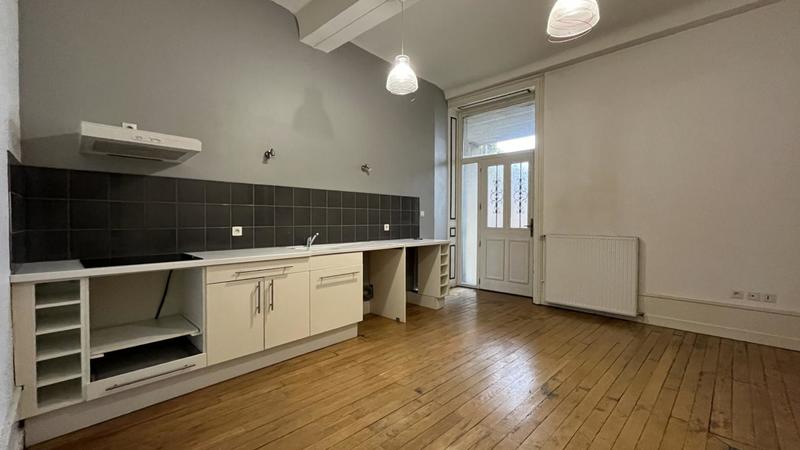 Immeuble - 280 m² - 12 pièces