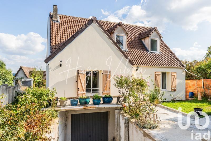 Maison - 104 m² - 5 pièces