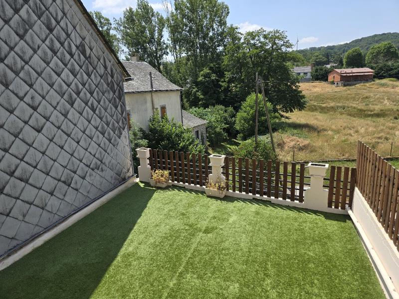 Maison - 296 m² - 6 pièces