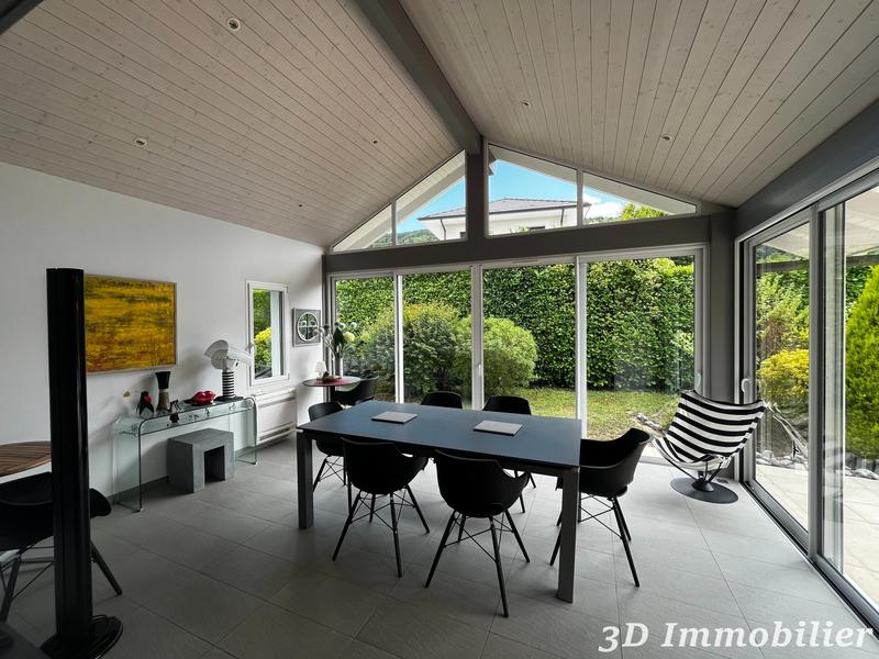 Maison - 155 m² - 5 pièces