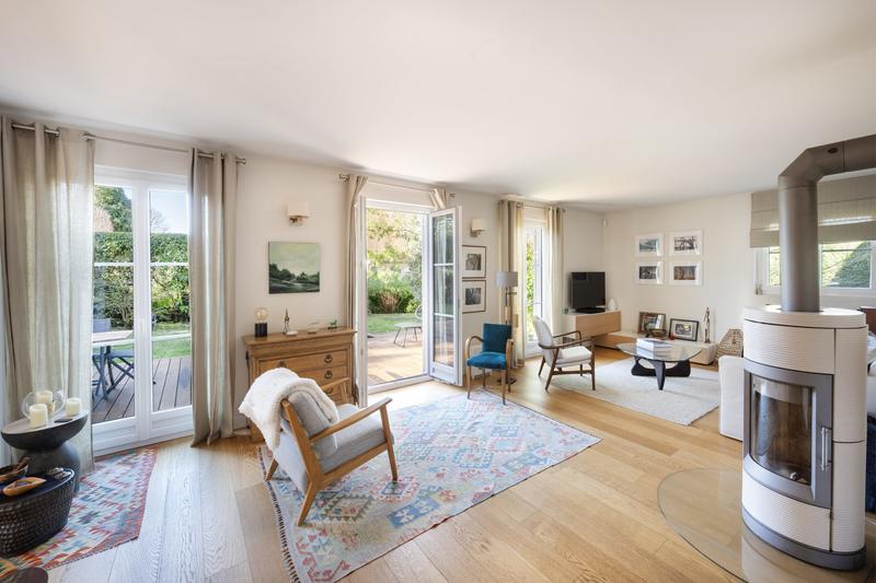 Villa - 161 m² - 6 pièces