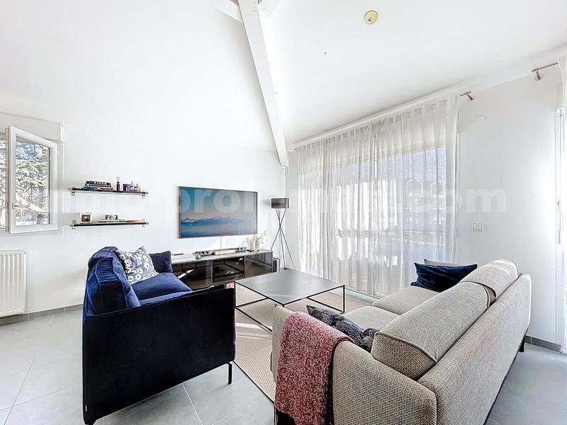 Appartement - 84 m² - 4 pièces