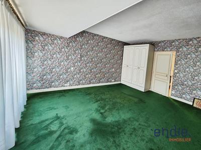 Maison - 160 m² - 5 pièces