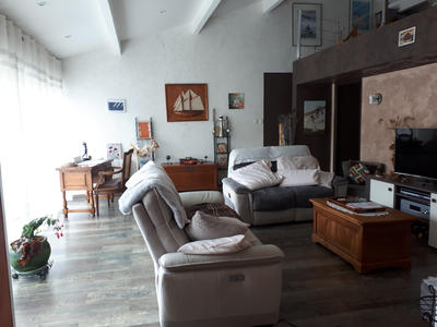 Maison - 170 m² - 8 pièces