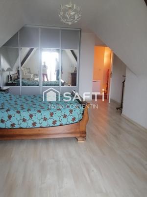 Maison - 157 m² - 6 pièces