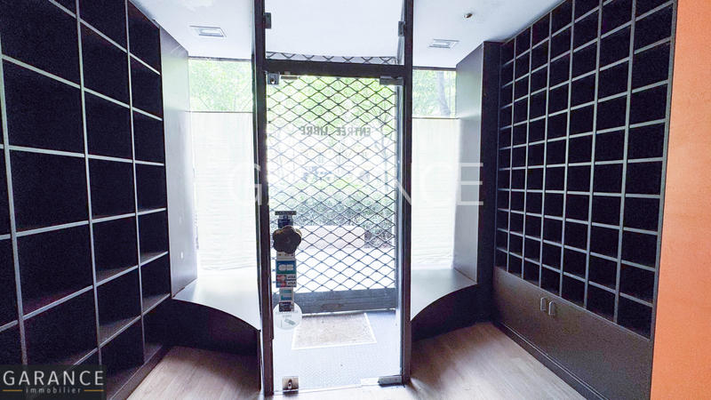 Local commercial - 49 m²