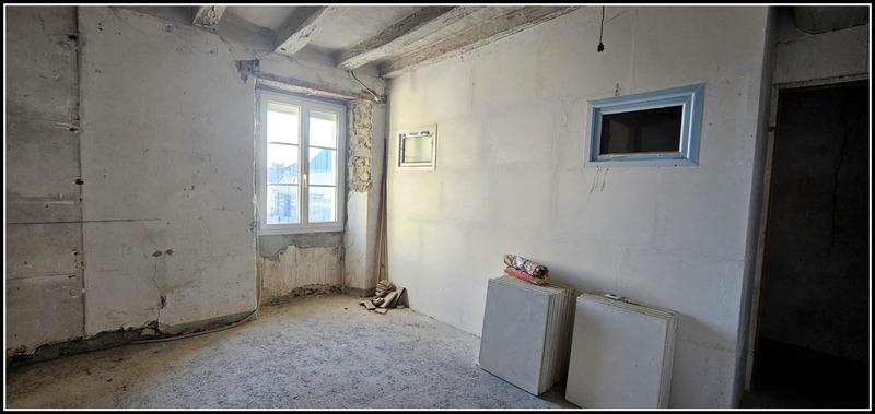 Maison - 97 m² - 4 pièces