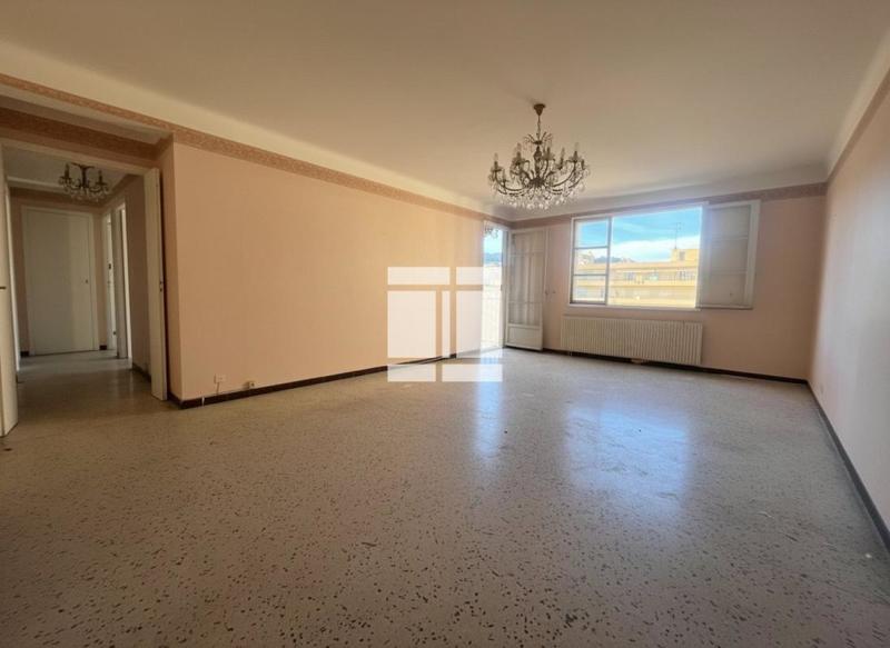 Appartement - 79 m² - 3 pièces