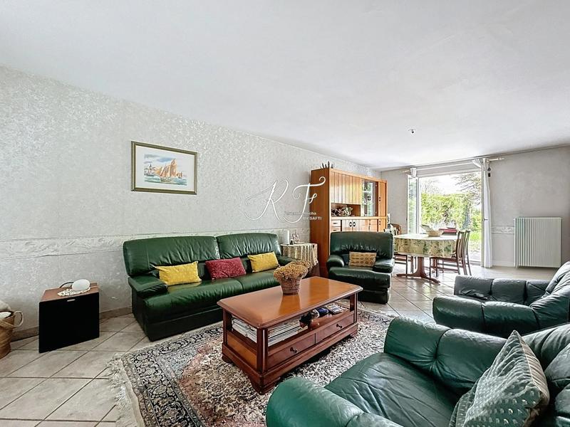 Maison - 95 m² - 5 pièces