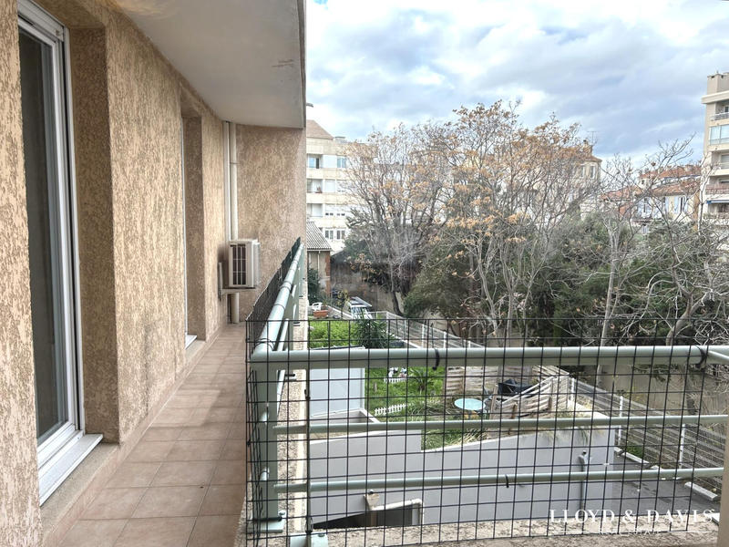 Appartement - 95 m² - 4 pièces