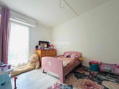 Appartement - 82 m² - 4 pièces