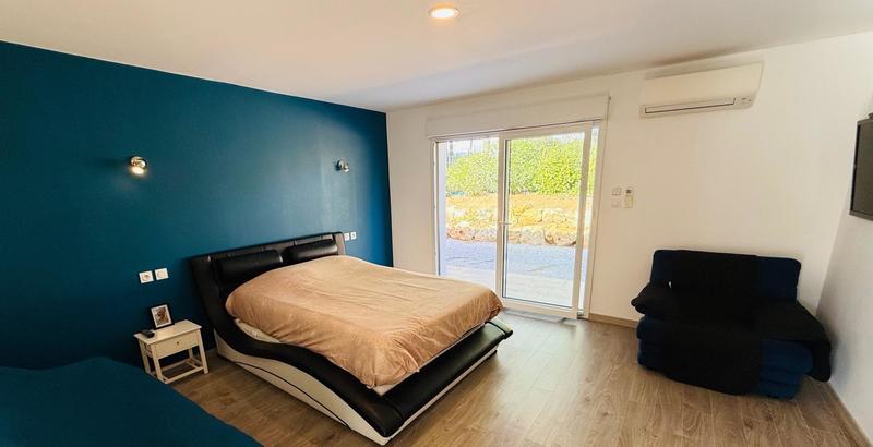 Villa - 208 m² - 4 pièces