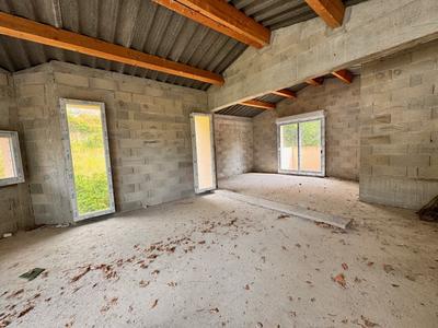 Maison - 84 m² - 4 pièces