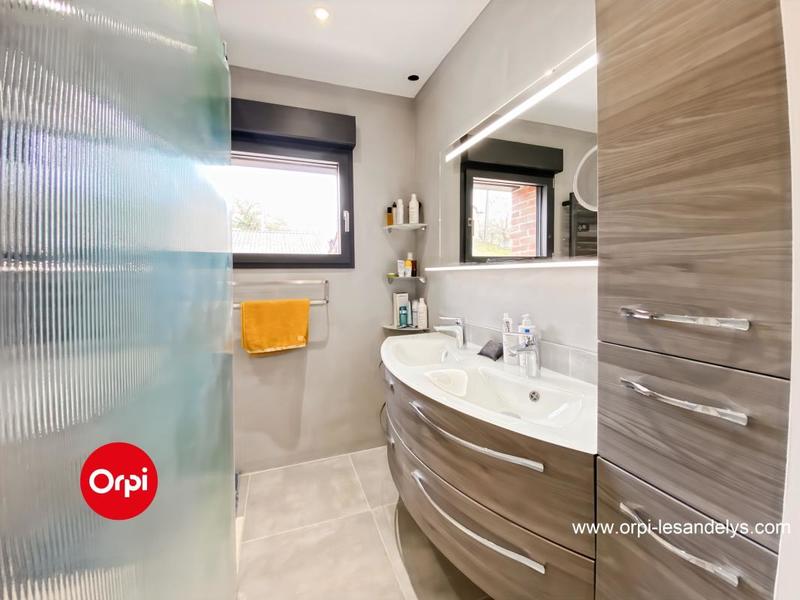 Maison - 104 m² - 4 pièces