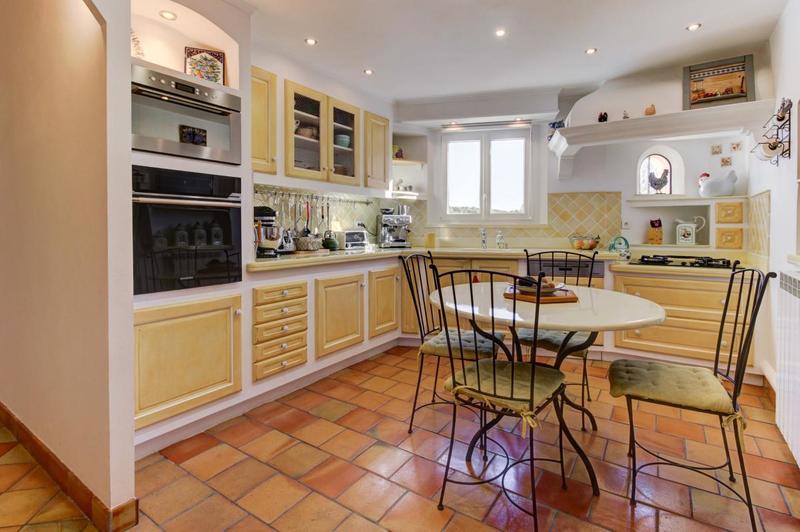 Maison - 104 m² - 4 pièces