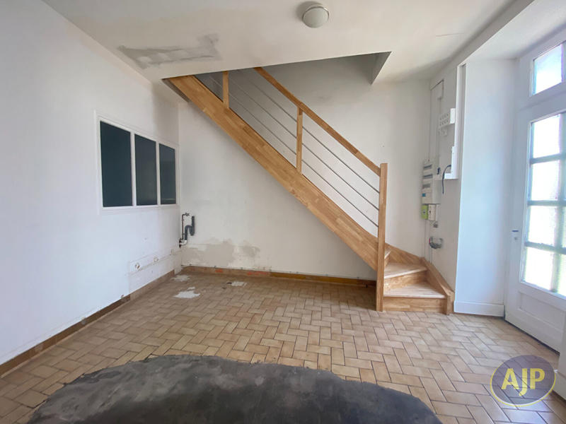 Immeuble - 78 m² - 3 pièces