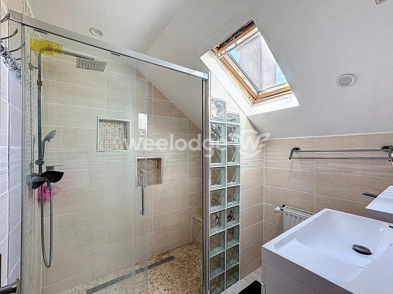 Maison - 113 m² - 5 pièces